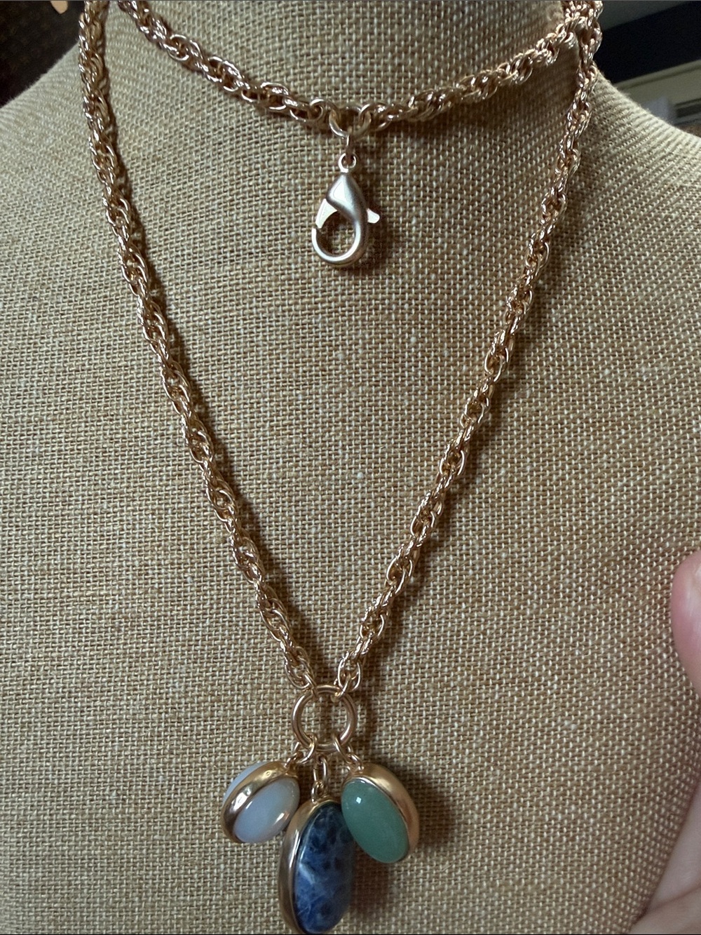 Gold-Tone Convertible Triple Stone Pendant Necklace - NWOT - Picture 4 of 7